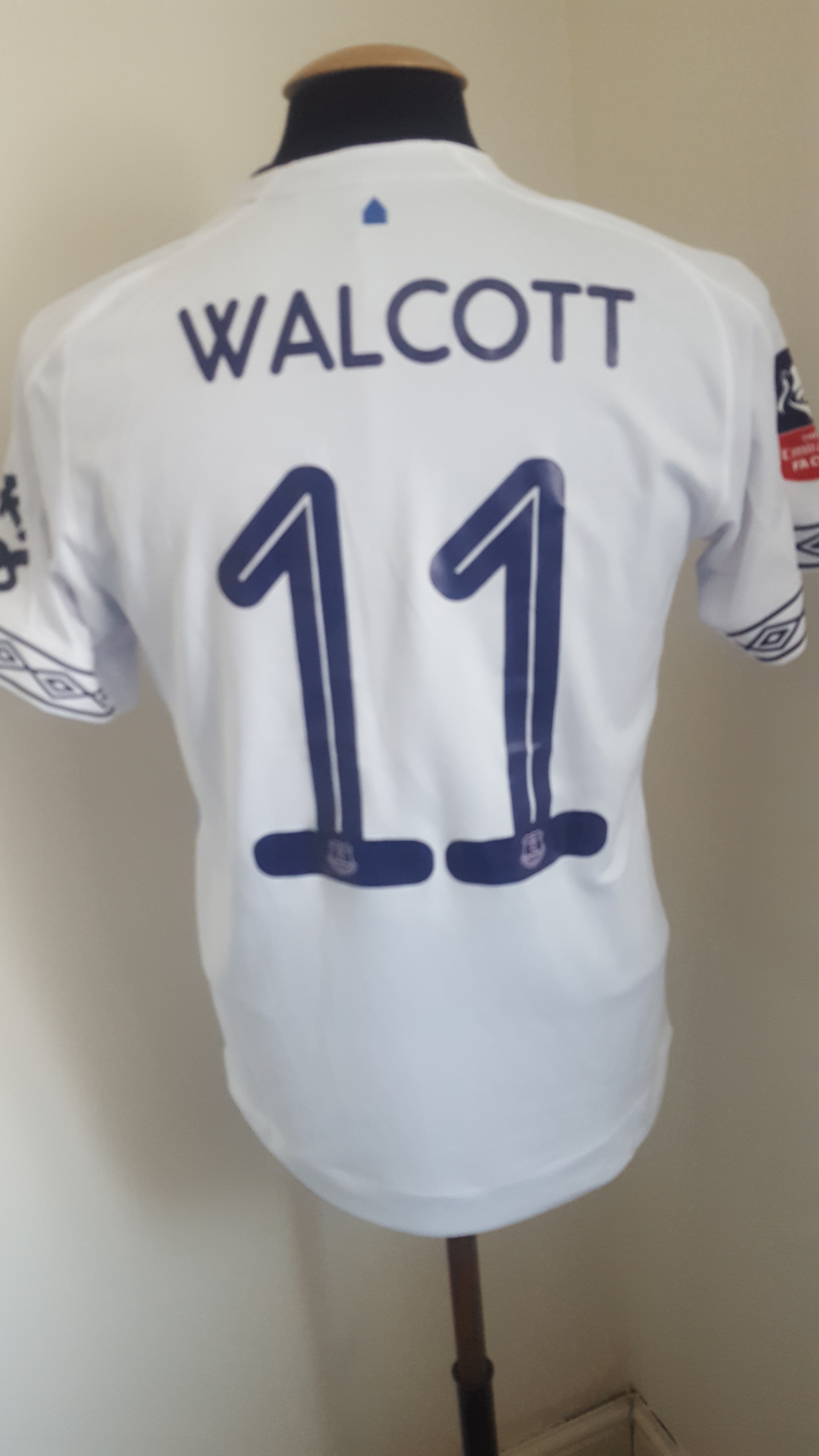 walcott jersey number